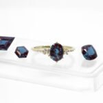 What Makes an Engagement Ring “Unique”? Design Elements Beyond the Traditional Solitaire